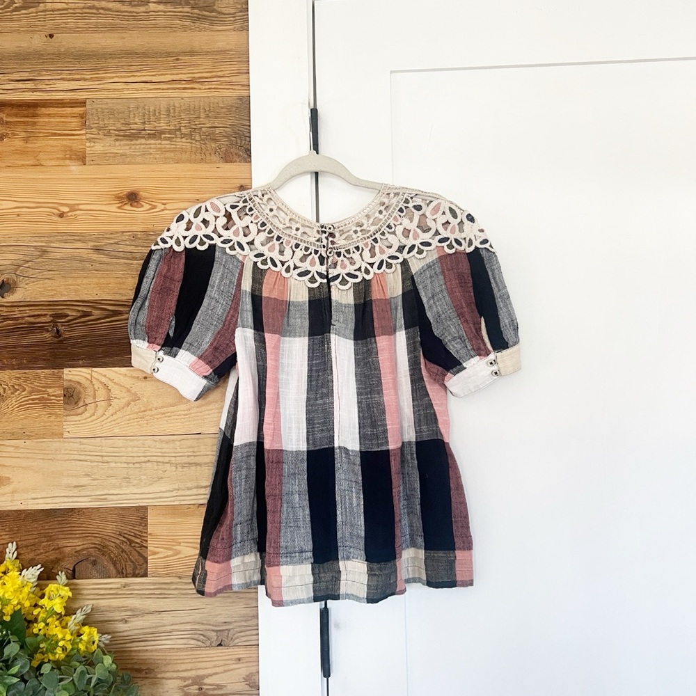 Anthropologie Top with Lace Detail - Picture 4 of 4